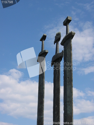 Image of Three swords at Hafrsfjord