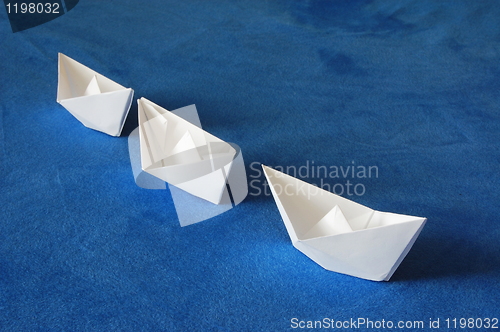 Image of paper ship