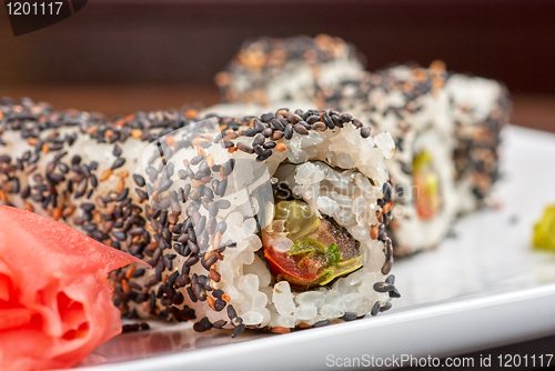 Image of Sushi with sesame