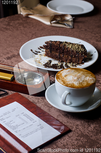 Image of restaurant table