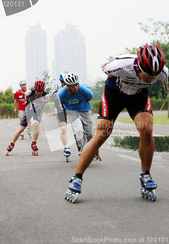 Image of Speed skaters