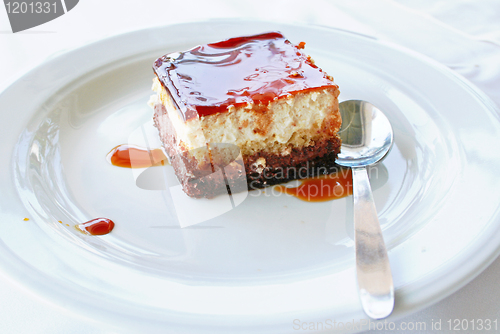 Image of Dessert - Cheesecake with strawberry sauce 