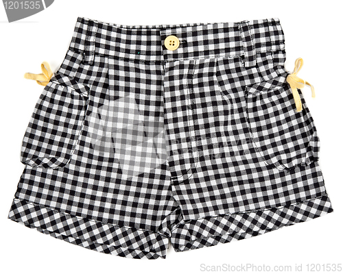 Image of plaid shorts with pockets
