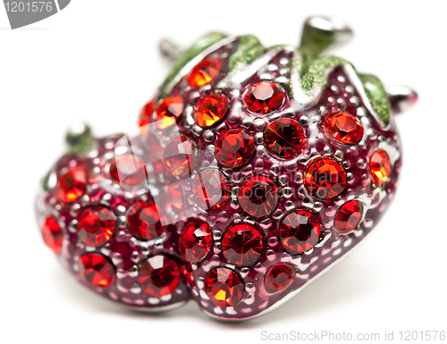 Image of brooch in the shape of strawberries