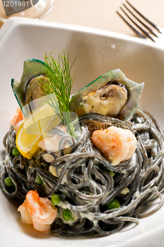 Image of seafood black spaghetti