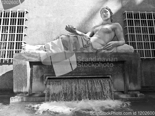 Image of Dora Statue, Turin
