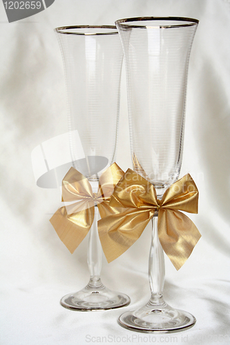 Image of Holiday card with two champagne bocals 