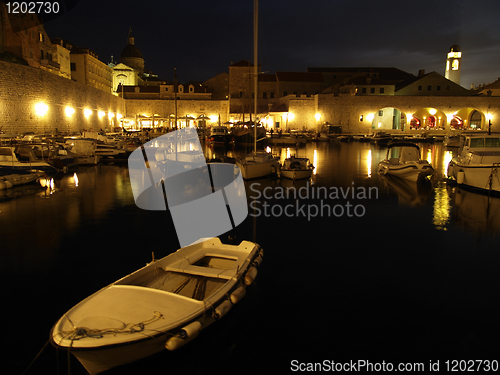 Image of Dubrovnik harbor at night