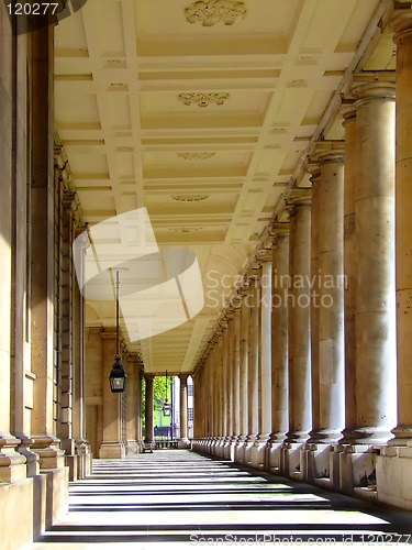 Image of Series of columns sepia