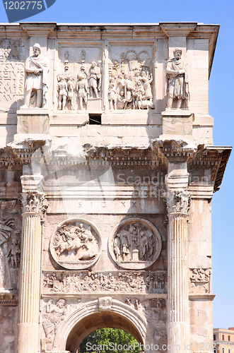 Image of Arco de Constantino in Rome, Italy