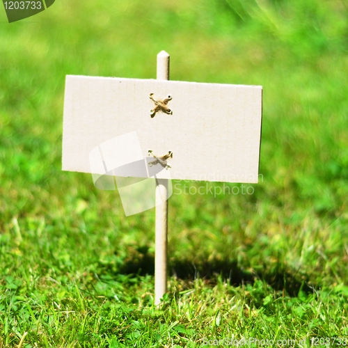 Image of empty sign