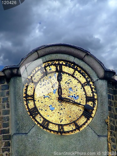 Image of Mosaic clock