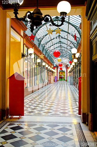 Image of Shopping mall entrance