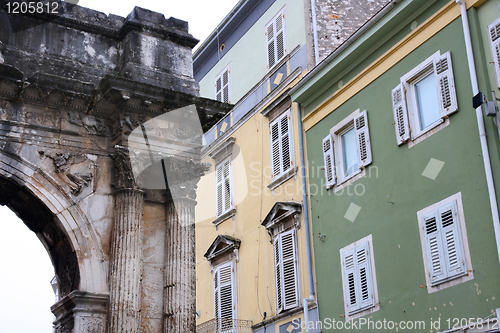 Image of Arch of Sergius ( Roman gate ) in Pula, Croatia