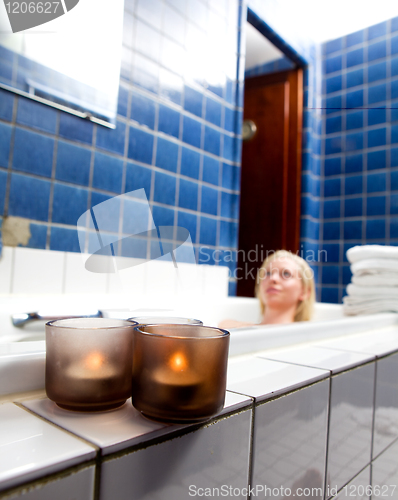 Image of Candle in Spa Bath