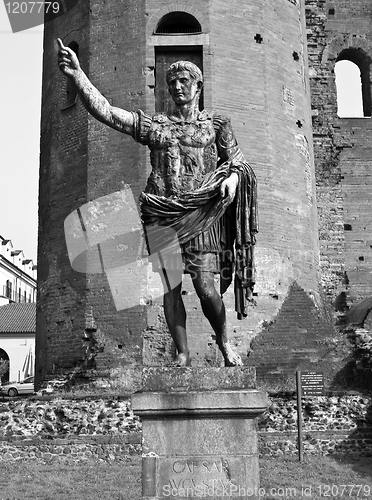 Image of Caesar Augustus statue