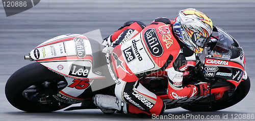 Image of 2005 MotoGP Race @ Sepang, Malaysia.