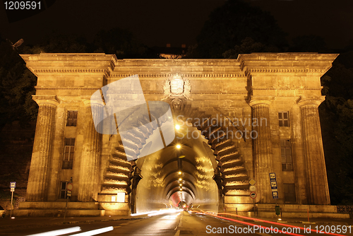 Image of Adam Clark Tunnel in Budapest, Hungary