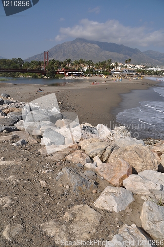 Image of Puerto Banus beach and bridge