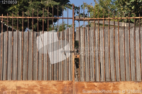 Image of Rusty gate