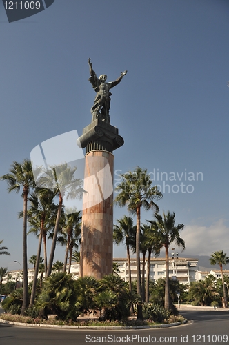 Image of Victory statue in Puerto Banus