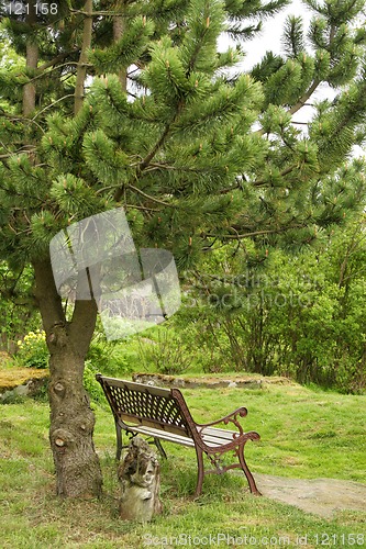 Image of botanical garden bench