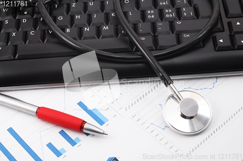 Image of stethoscope on desktop