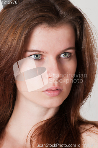 Image of Brunette