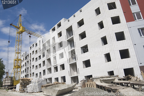Image of construction yard with crane 