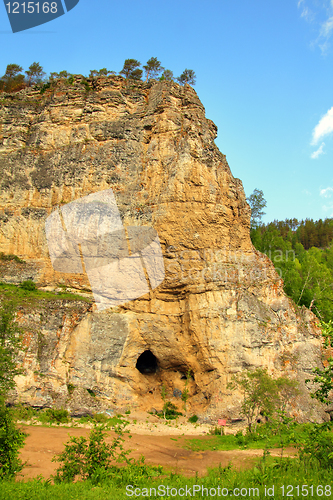 Image of Kalimoskan rock with cave in southern Ural