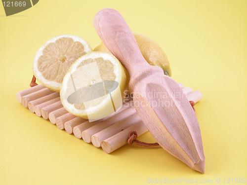 Image of lemon squeezer