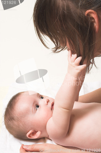 Image of baby with momy
