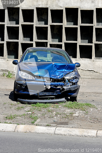 Image of Blue car crash