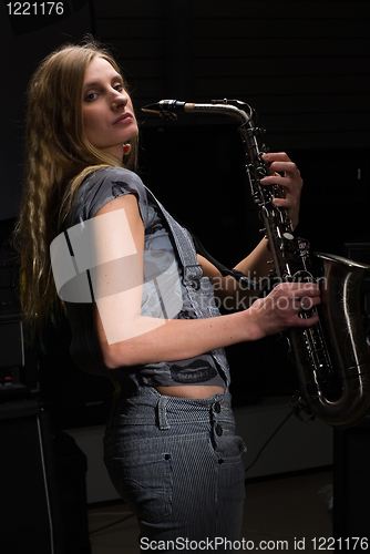 Image of Woman with saxophone