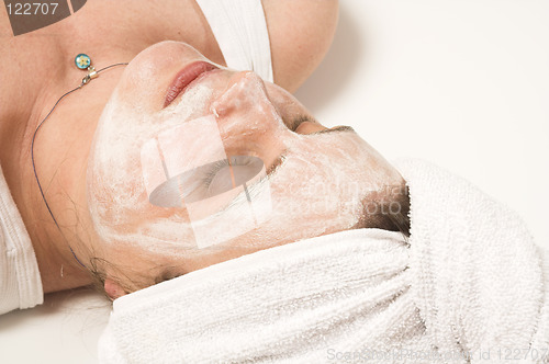 Image of spa mask