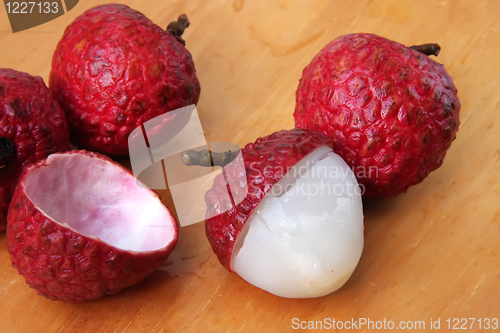Image of Lychee fruits