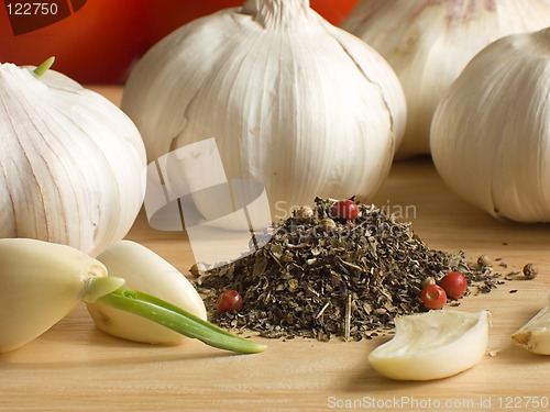 Image of Garlic & spices