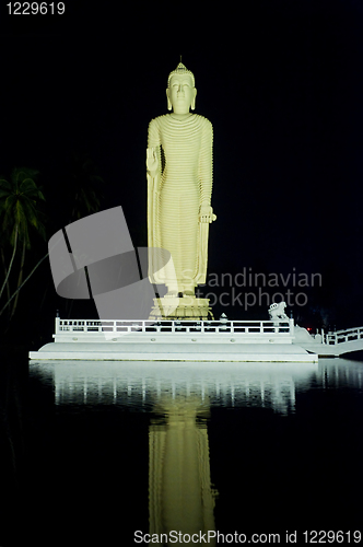 Image of Buddha statue 