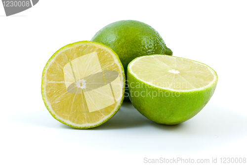 Image of Limes. Whole and halves