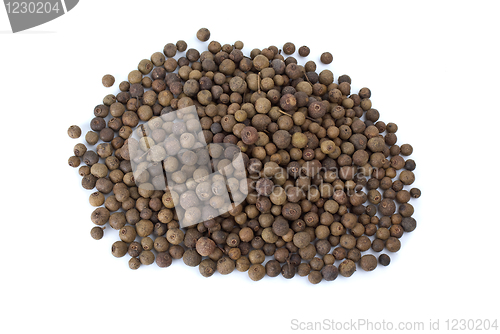 Image of Spices: pile of allspice 