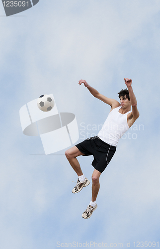 Image of Kneeing The Ball