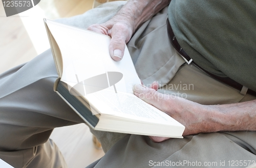 Image of Reading