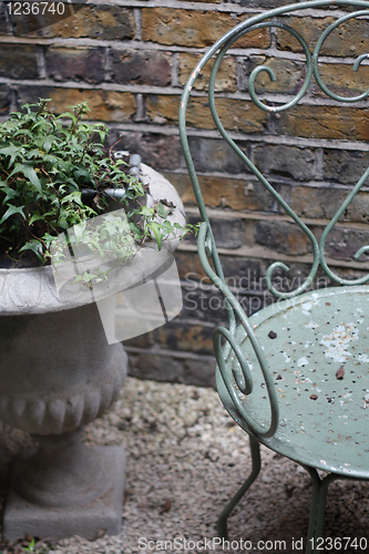 Image of Garden setting