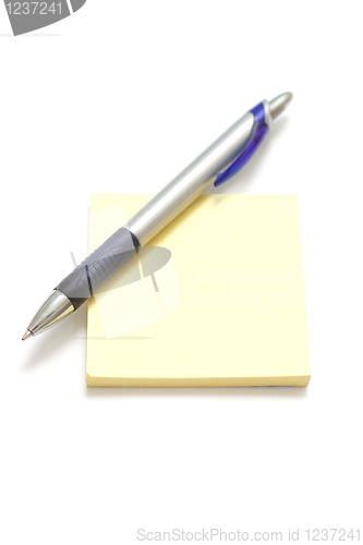 Image of Notepad and pen