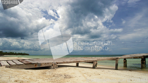 Image of Landing at ocean