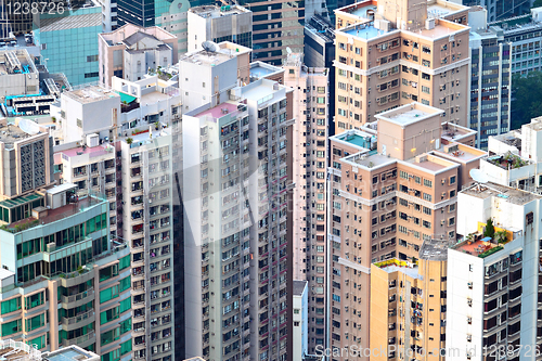 Image of crowded apartment building