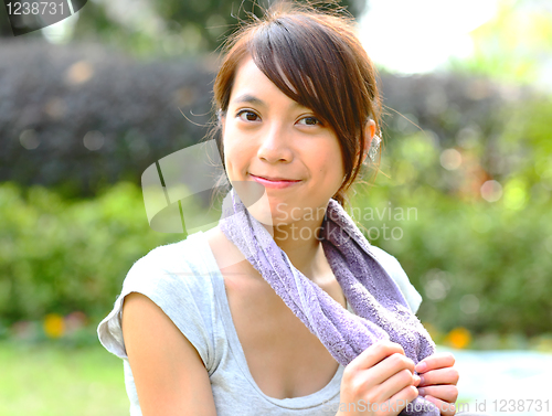Image of sporty asian girl