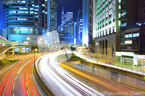 Image of traffice through downtown