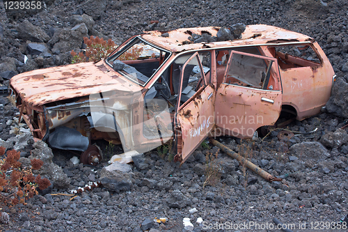 Image of old car wreck