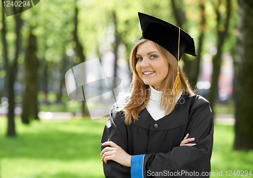 Image of smiling graduate girl